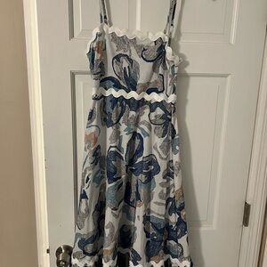 Floral Patterned Dress with Ruffle Trim